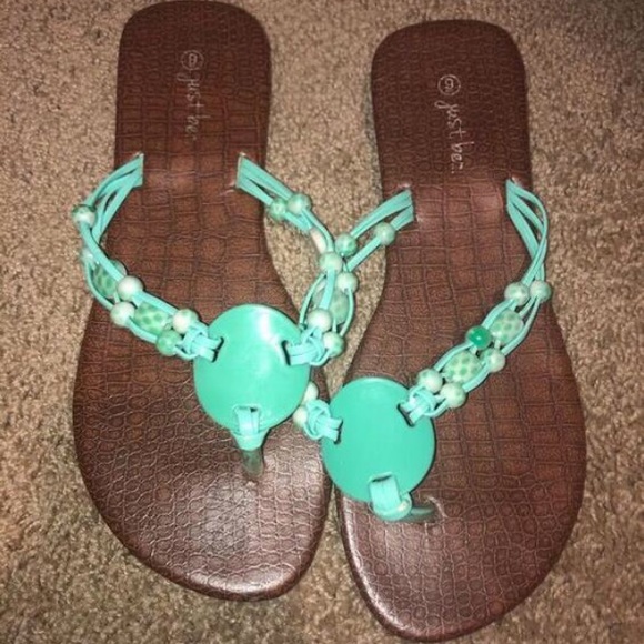 sandals - Picture 1 of 1